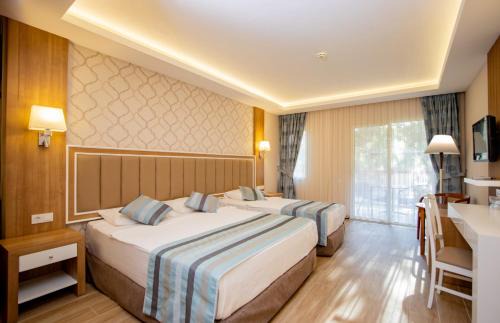 Bayrakldede Resort | Kustur Club Holiday Village - All Inclusive