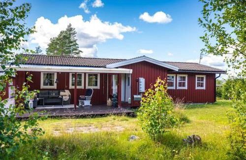 Hagfors Municipality Skihütte | Långrösta; Ruime blokhut grenzend aan bos