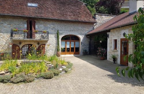 Saint-Germain-les-Arlay Haus | L'écurie