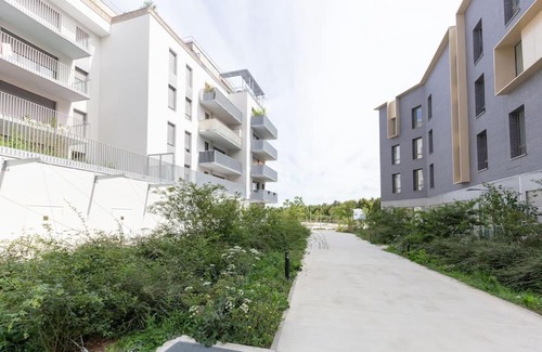 Guyancourt Wohnung | L'élégant T2 proche de Versailles et de Paris