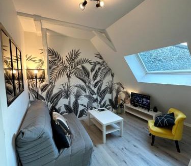 Nay Wohnung | L'ENSOLEILLÉ - Classé 2 étoiles - Nay centre - Appartement