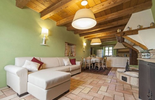 Bettolelle Wohnung | L'Olivo, App in einer typischen Villa mit Pool 7 km vom Meer, Senigallia, Marche
