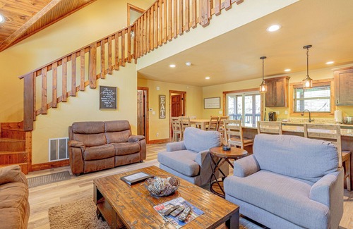 Reeds Spring Kabine | L137, 4Br Fox Hollow Cabin, Near Lake, Great Location