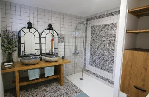 Barrio de la Villa Haus | La Baranda de Priego