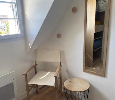 Loctudy Wohnung | La Brise Marine, calme, Océan, 350m plage