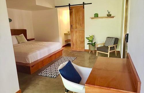 Playa Grande Haus | La Buena Vida Cabinas