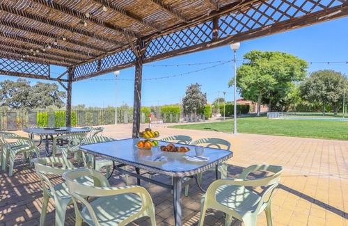 La Carlota Villa | La Cabaña La Carlota by Ruralidays