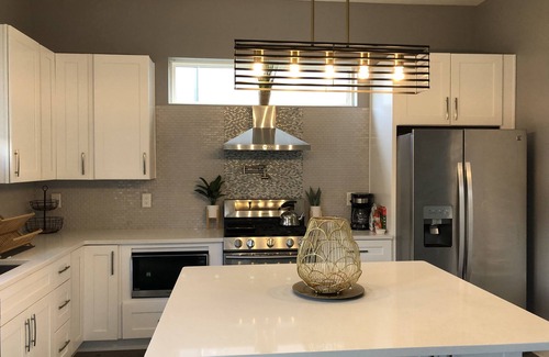 Summerhill Haus | La Casa Azul