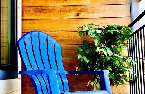 Summerhill Haus | La Casa Azul