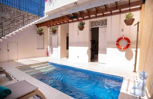 Historic Center Haus | La Casa de Antonia- Old Historic Santa Marta