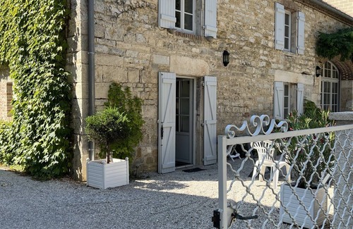 Chatelay Hütte | La Clairière: Duplex komplett im Teil eines Familienhauses renoviert