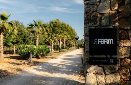 Santa Maria del Cami Bed & Breakfast | La Farm Baleares