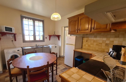 Cenac-et-Saint-Julien Haus | La Guinoline - Spacious, traditional Périgordine house with large garden