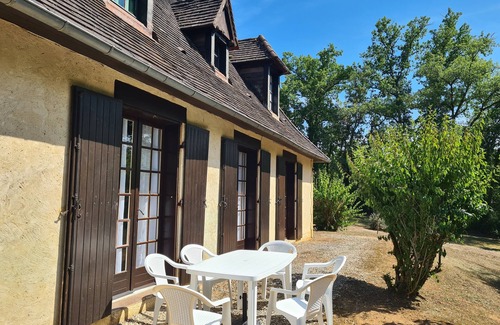 Cenac-et-Saint-Julien Haus | La Guinoline - Spacious, traditional Périgordine house with large garden