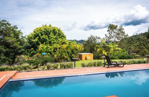 Retiro Villa | La Hacienda Colonial Pool and Great View