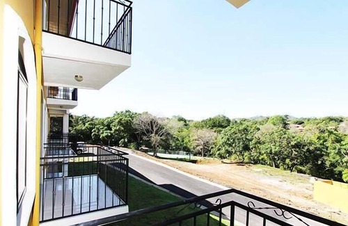 Atenas Wohnung | La Jacaranda Luxury Condos