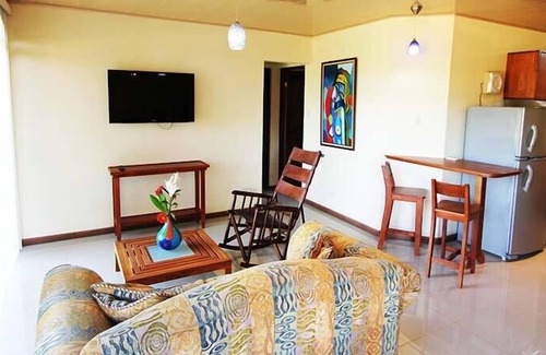 Atenas Wohnung | La Jacaranda Luxury Condos
