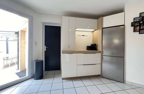 Frouzins Skihütte | La Joviale, jolie maison avec Piscine & Jardin