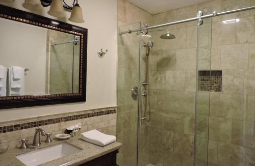 Deepwell Estates Hotel | La Maison Hotel - Adults Only