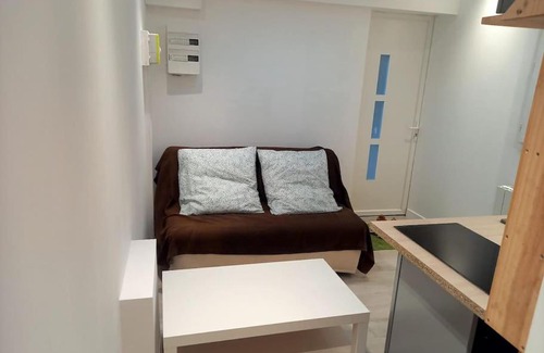 Neuilly-Plaisance Wohnung | La Maisonnette Nocéenne - Next to Paris & Disneyland