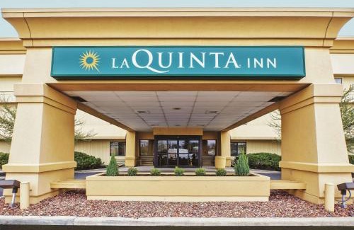 Perrysburg Hotel | La Quinta Inn by Wyndham Toledo Perrysburg