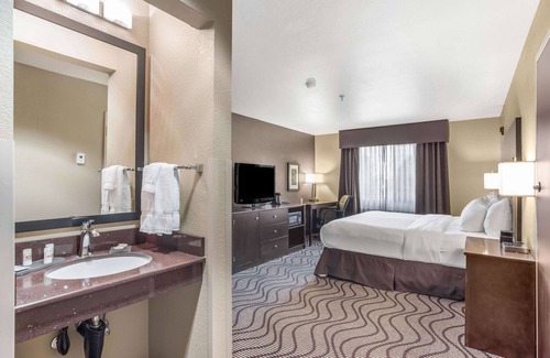 Meridian Hotel | La Quinta Inn & Suites by Wyndham Meridian / Boise West