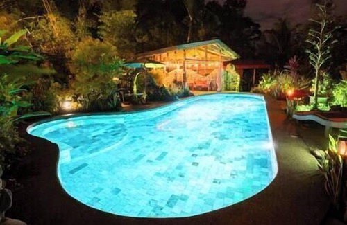 Uvita Villa | La Rana Deluxe Villa - Riverfront with A Pool Near A Beach