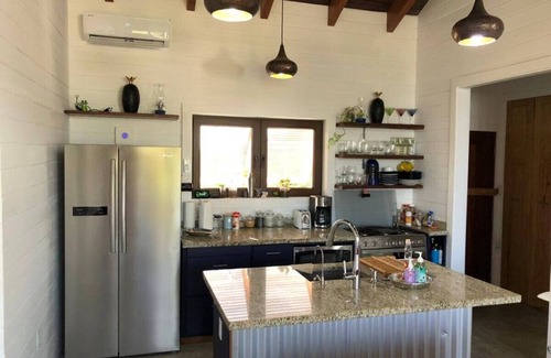 Caribbean Way Haus | La Vida Belize - Casa is a Beautiful Beach Front Home with Pool