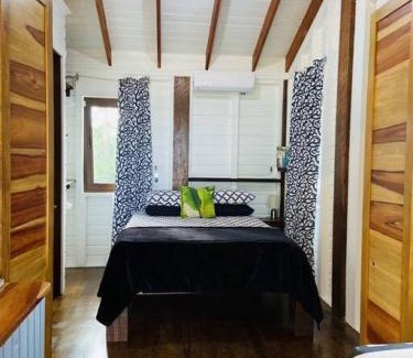 Caribbean Way Haus | La Vida Belize - Casita