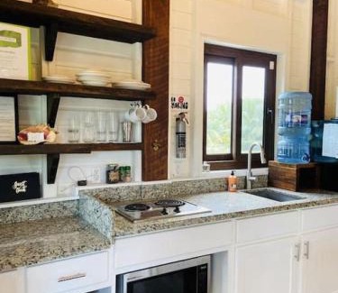 Caribbean Way Haus | La Vida Belize - Casita