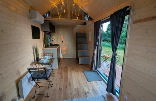 Senaillac-Latronquiere Haus | La Vue en Rose by Tiny Away
