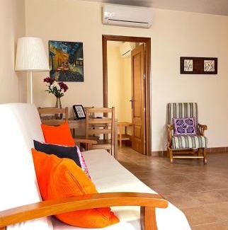 Villanueva de Tapia Haus | LaFrenchTouch - Escapada rural en una coqueta casa