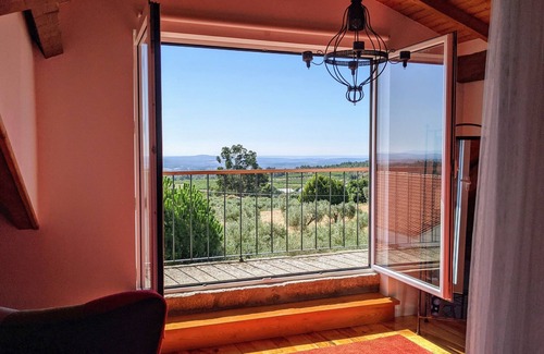 Castelo Novo Haus | Casa de campo para até 10 pessoas, na Aldeia Histórica de Castelo Novo,saída A23
