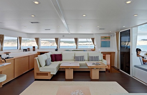 Palm Cay Bootsverleih | Lagoon 620 in Nassau, Crewed