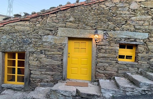 Mogadouro Haus | Lagos Com Sabor Guest House