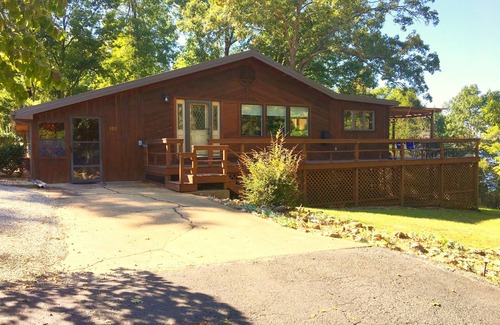 Bull Shoals Haus | SEE ZUGANG & TOLLE AUSSICHTEN! MINUTEN ZUM WEIßEN FLUSS !! 3 BR / 2BA, 1500 sq. Ft.