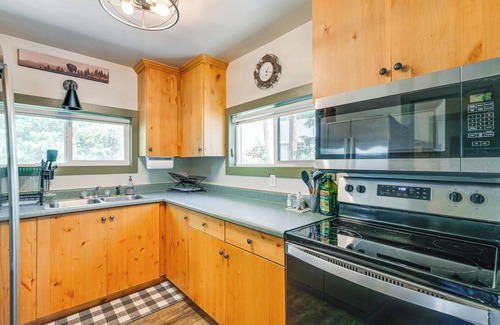 Kamas Kabine | Lake Access, Mtn Views: 'Cooks Cabin' in Kamas!