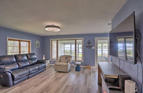 Shoreland Haus | Lake Erie Waterfront Home with Sunroom and Yard!