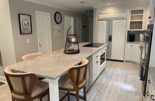 Buford Haus | Lake Front Lake Lanier