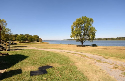 Lake Village Kabine | Lake front retreat on Lake Chicot!