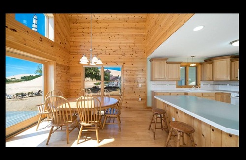 Mears Haus | New Lakefront Silver Lake Vermietung