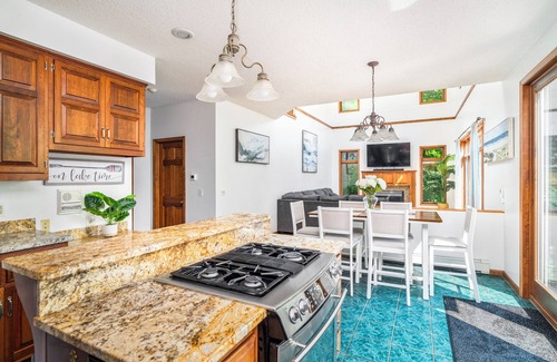 Grand Rapids Haus | Lake Home on Pokegama w/dock, sauna, game room.