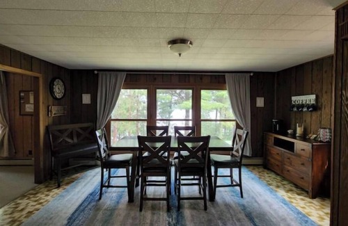 Babbitt Haus | Lake House with Private Sand Beach