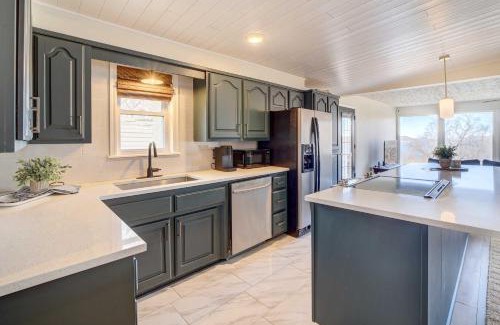 Locust Grove Haus | Lake Hudson Home with Patio in Locust Grove