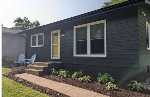 Paddock Lake Haus | Lake it Easy at this beautiful 2 bedroom lake home