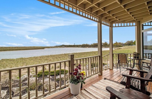 Manistee Eigentumswohnung | Lake Michigan Walkout Condo, One-Level Easy Access