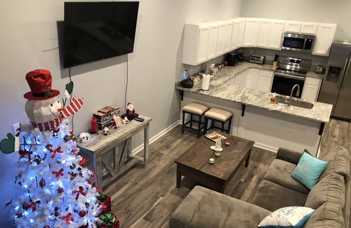 Iuka Haus | Lake Retreat / Iuka Ms JP Coleman State Park