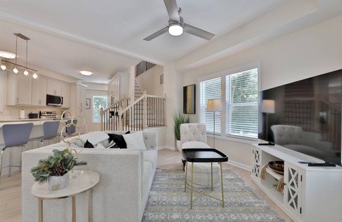 Austell Haus | Lake Retreat Next to Atlanta