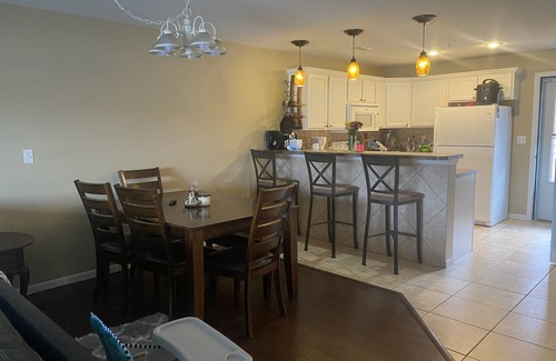 Lake of the Ozarks Eigentumswohnung | Lake side condo with amazing views!