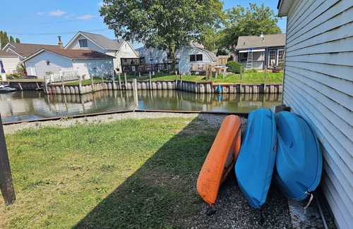 Harrison Haus | Lake St Clair Boathouse